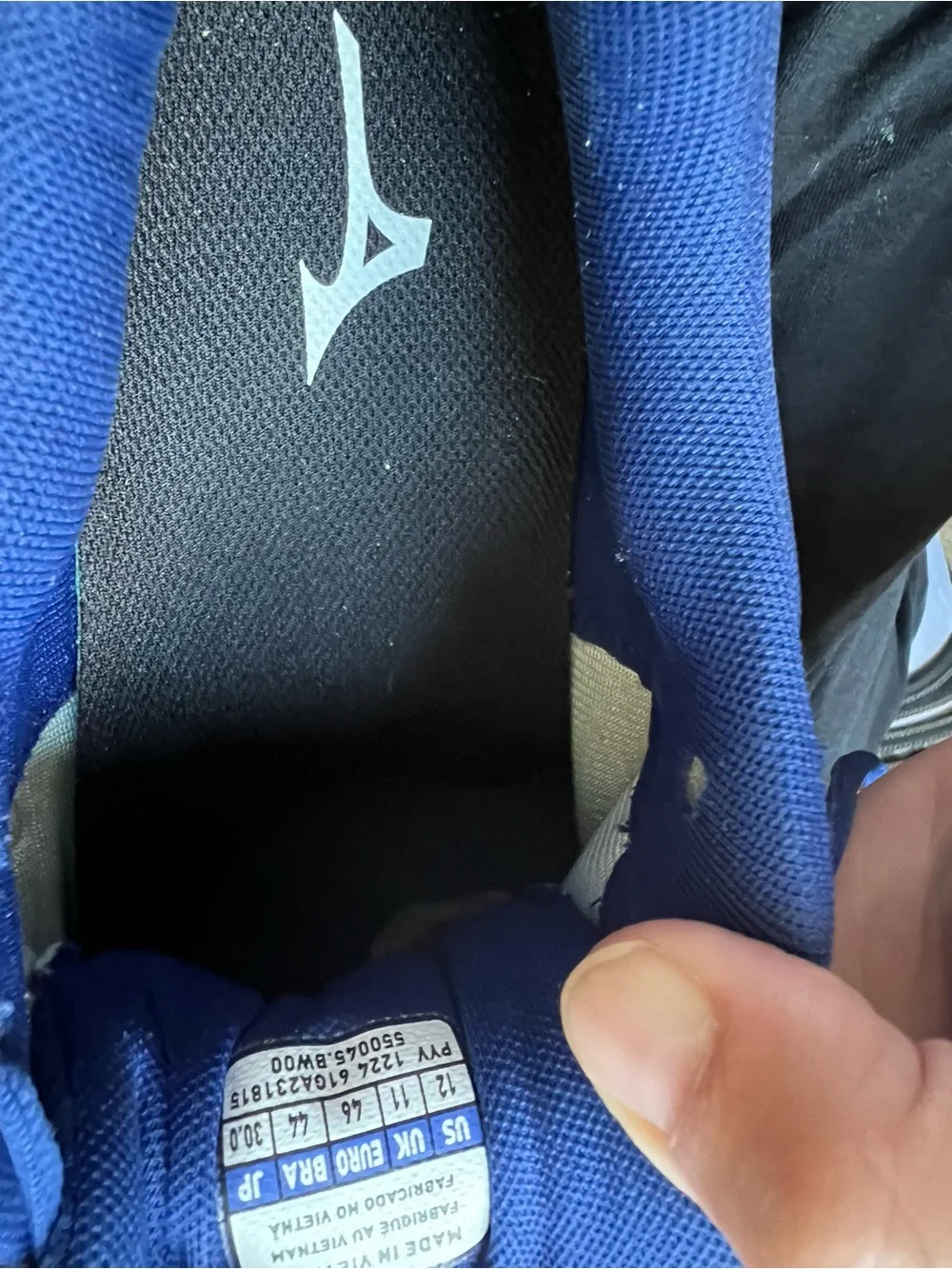 Mizuno wave exceed